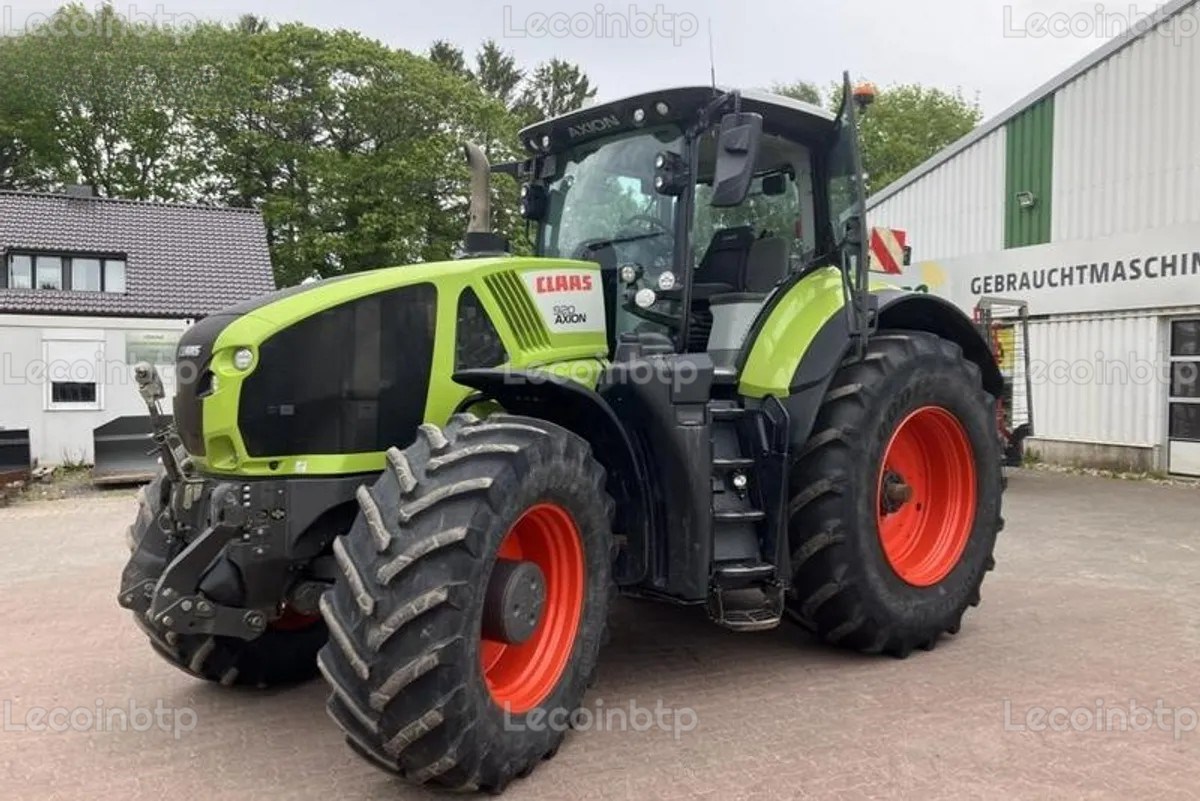 CLAAS AXION 920