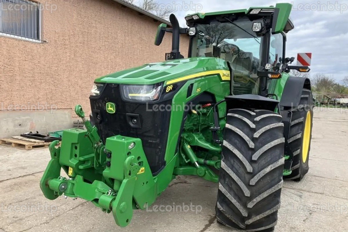 JOHN DEERE 8R 310