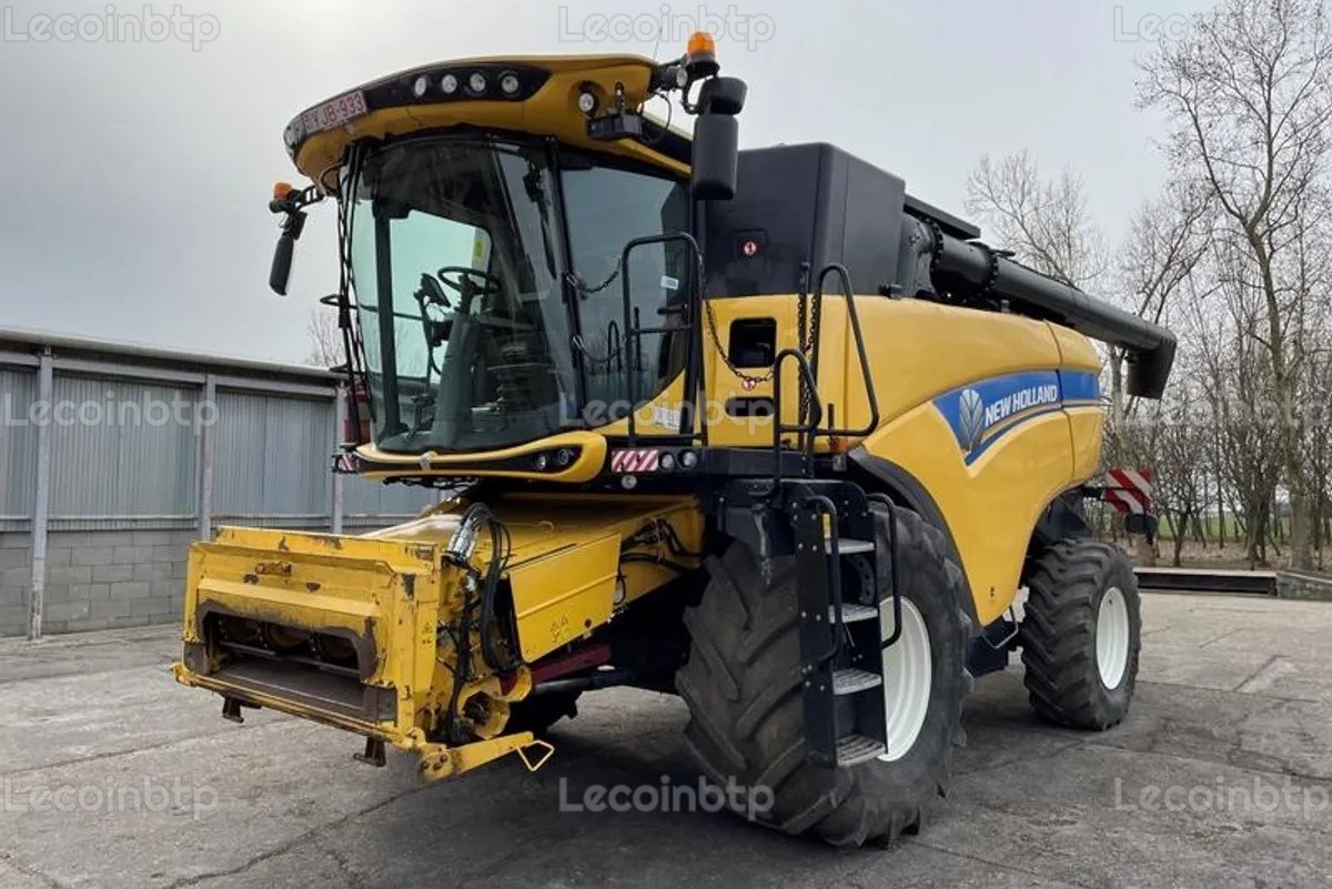 NEW HOLLAND CX8.80 ST5