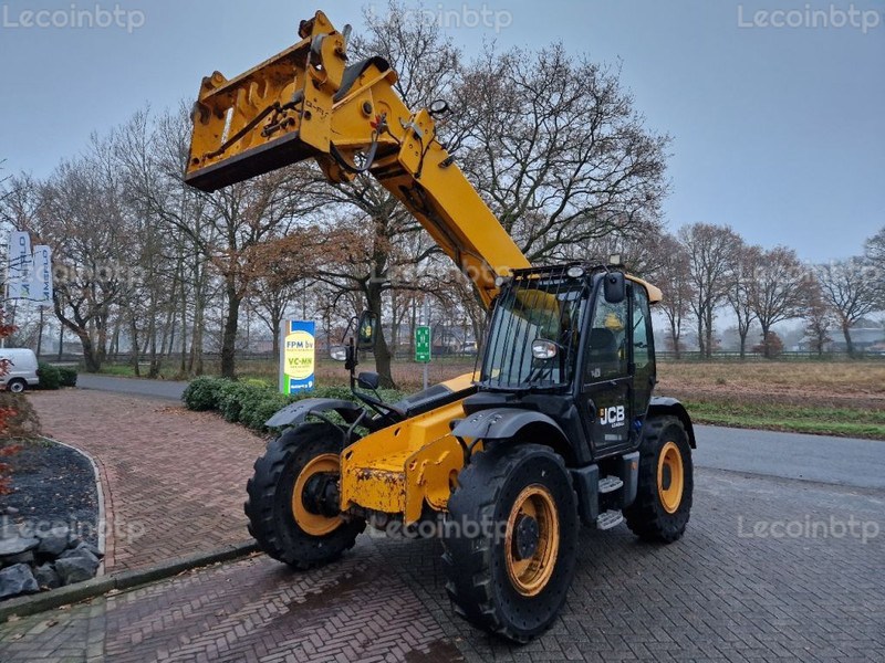 CHARIOT TÉLESCOPIQUE JCB 550-80