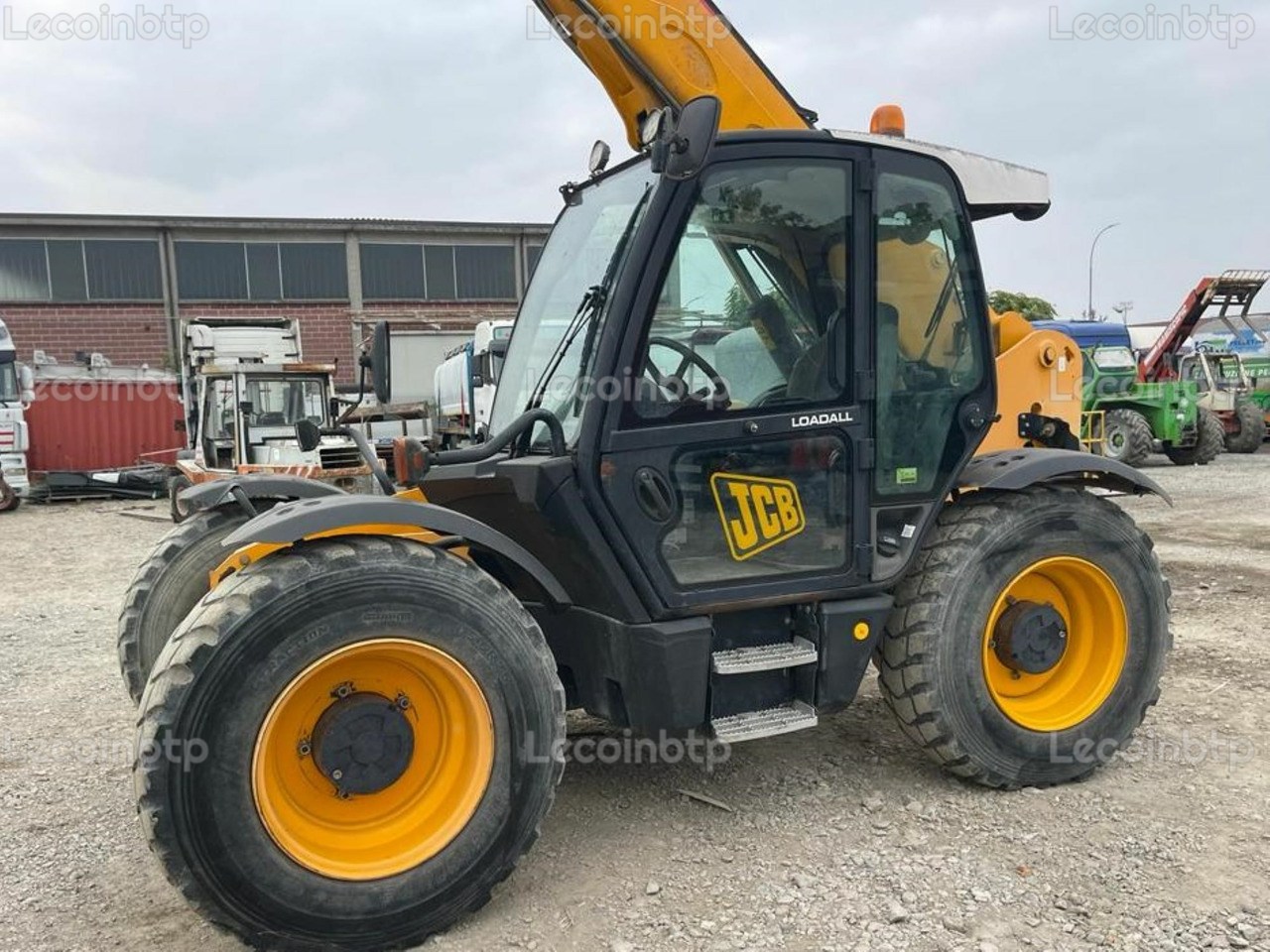 CHARIOT TÉLESCOPIQUE JCB 535-95