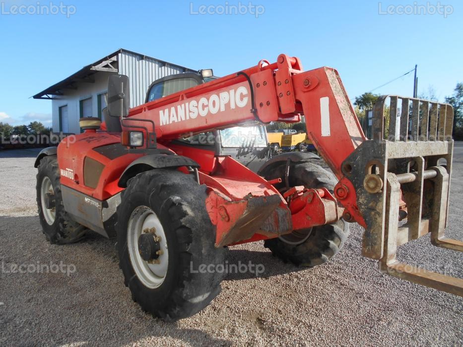 CHARIOT TÉLESCOPIQUE MANITOU MT1030S