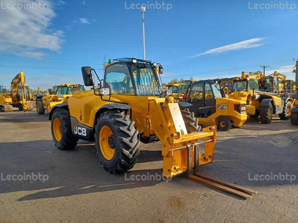 CHARIOT TÉLESCOPIQUE JCB 531-70