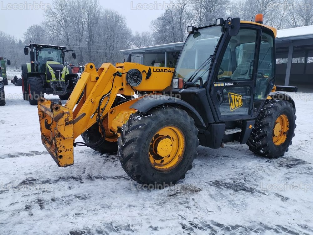 CHARIOT TÉLESCOPIQUE JCB 541-70Agri