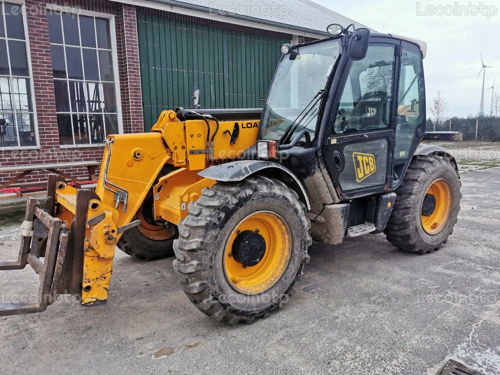 CHARIOT TÉLESCOPIQUE JCB 535-95