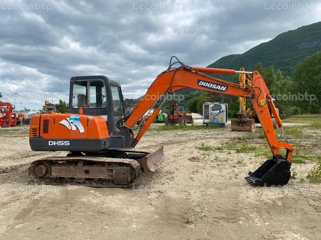 MINI PELLE Doosan 5t DH55