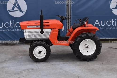 Micro tracteur Kubota B1400 Diesel Remis à neuf