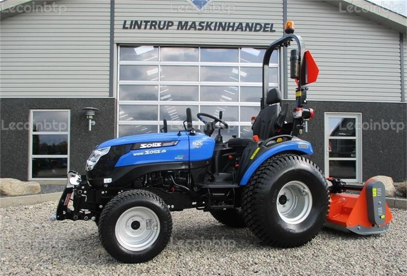 MICRO TRACTEUR Solis 26 HST med Frontlift & FrontPTO