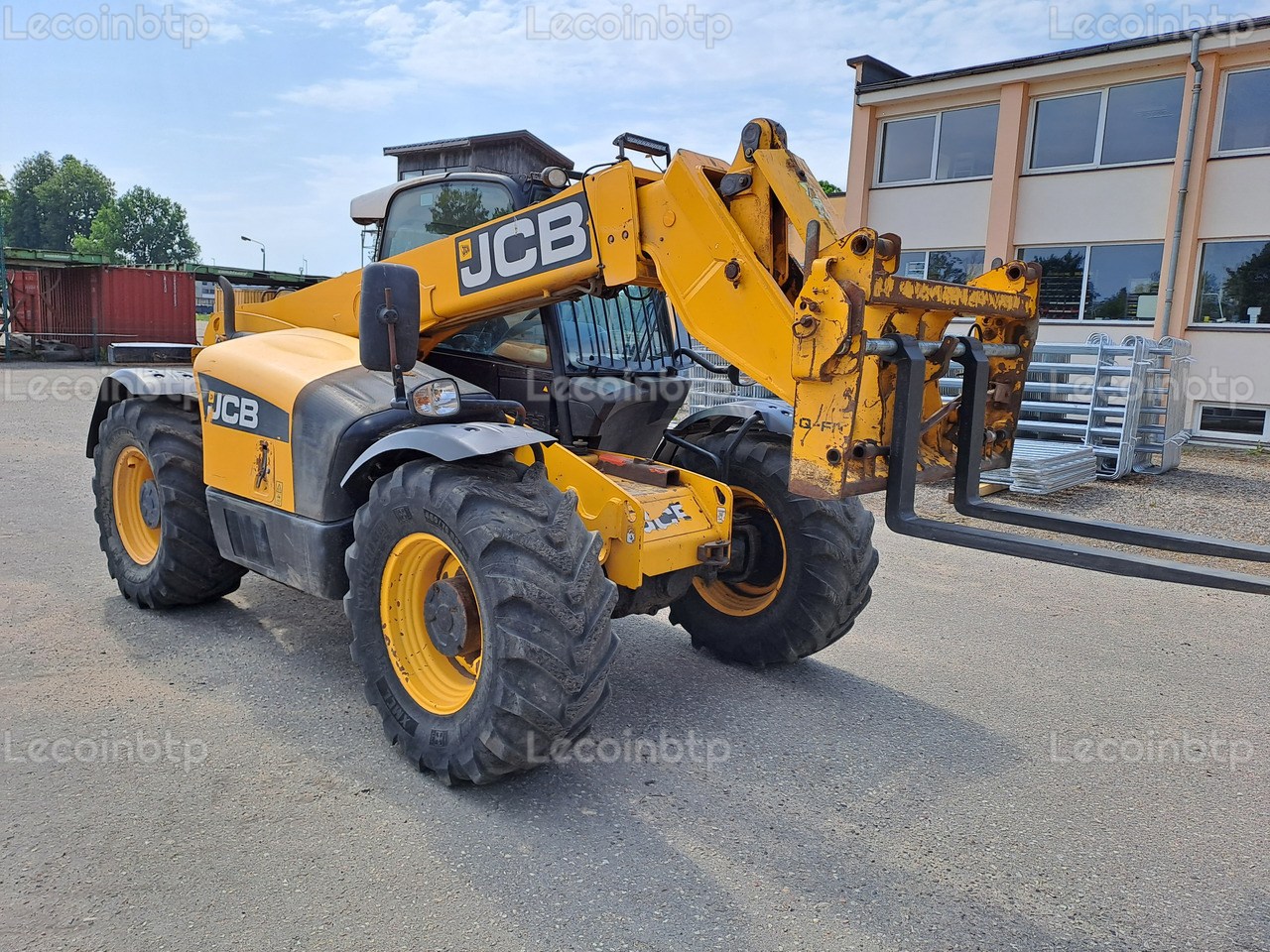 CHARIOT TÉLESCOPIQUE JCB 531-70 Agri Super