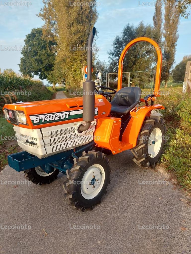 Micro tracteur Kubota B1402 DT entièrement révisé de 18 chevaux, 4×4 NEUF