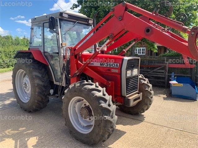 MASSEY-FERGUSON 390 1996