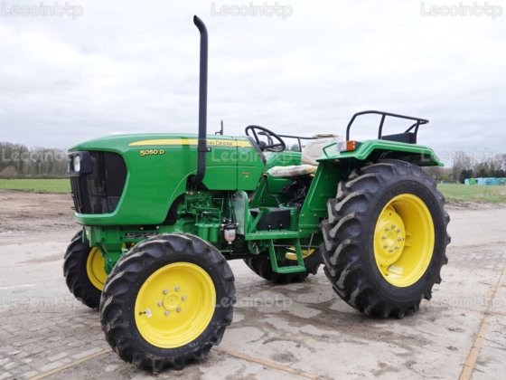 John Deere 5050D 4WD