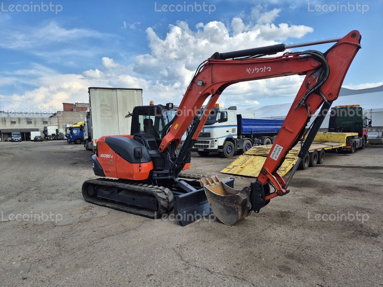 MINI PELLE Kubota KX080-4