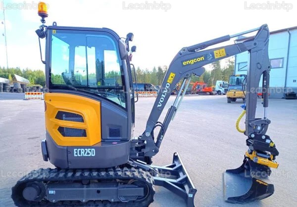 Volvo ECR25D + ENGCON + 3 GODETS