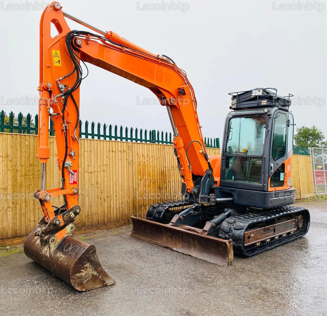 Mini Pelle DOOSAN DX80R