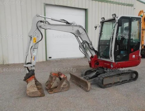 Mini Pelle Takeuchi TB230