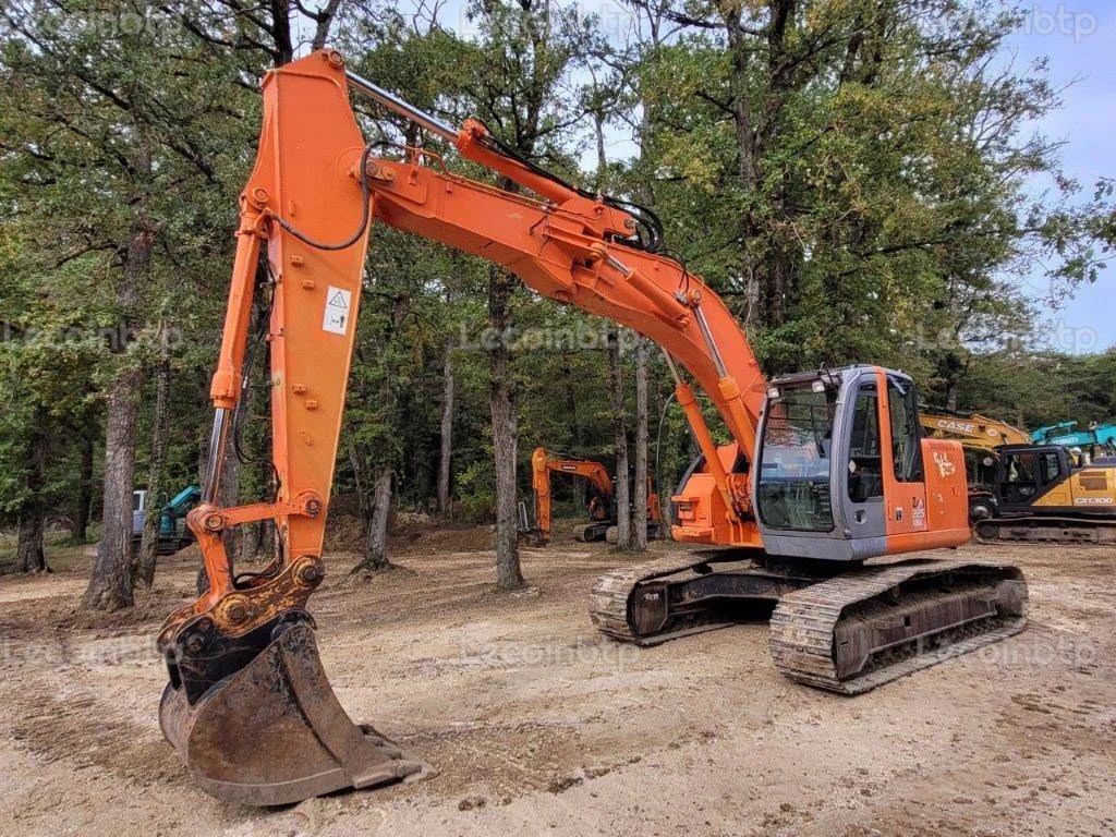 PELLE HITACHI ZX 225 US LC